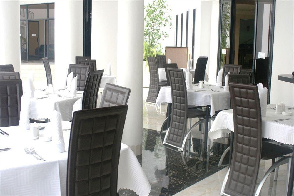 The Manor Hotel Kigali Kültér fotó