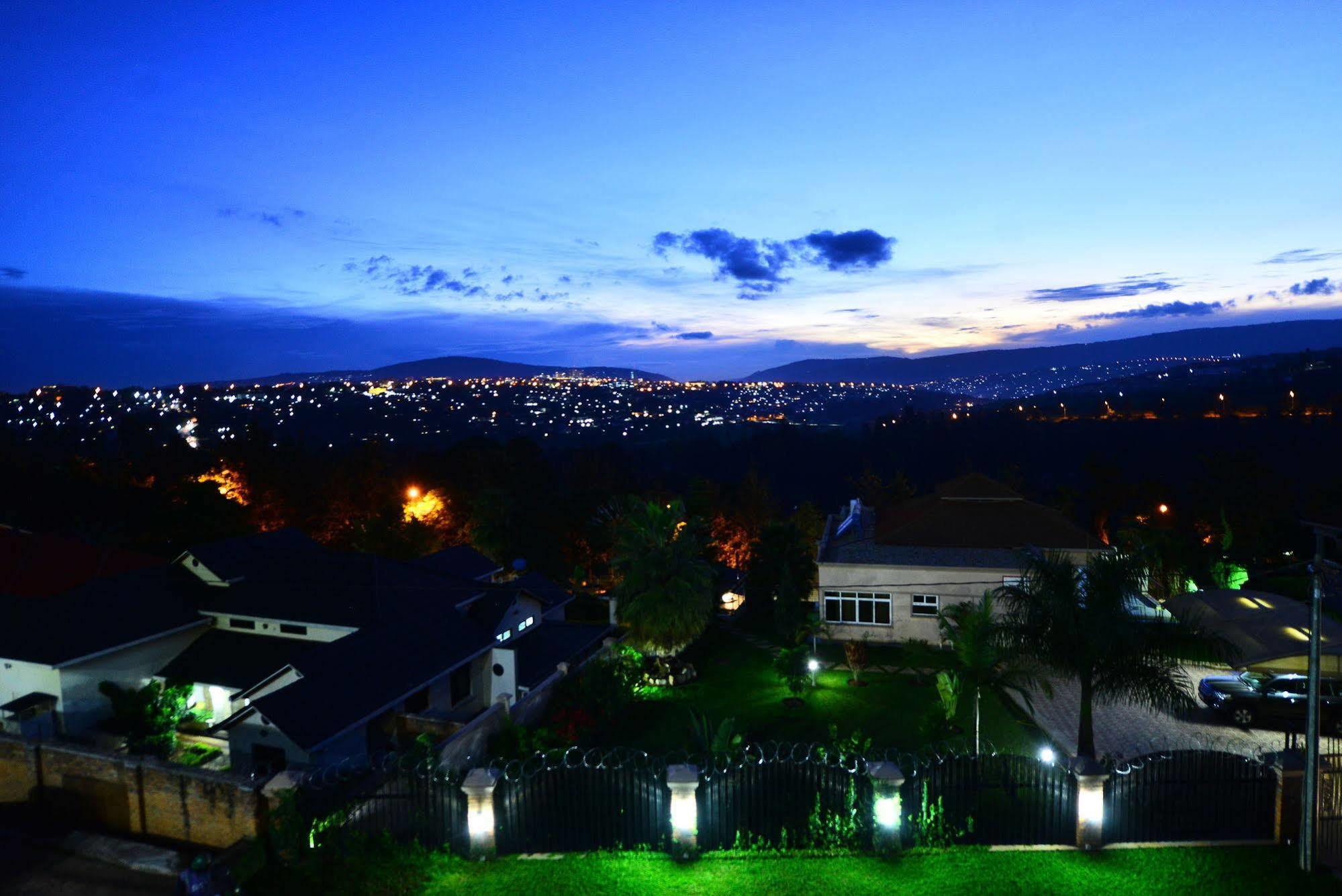 The Manor Hotel Kigali Kültér fotó