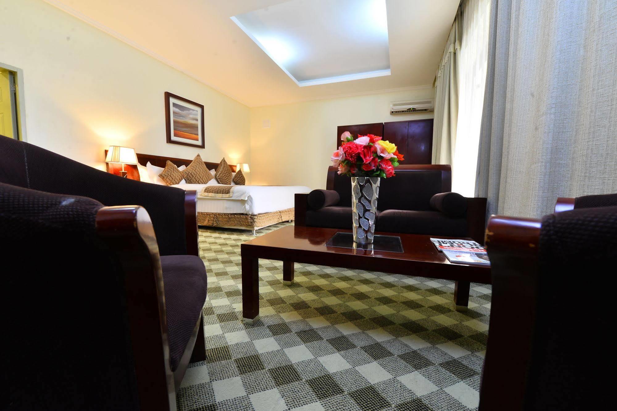 The Manor Hotel Kigali Kültér fotó